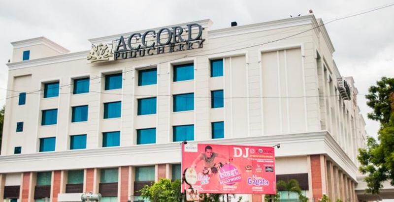Accord Puducherry Buitenkant foto